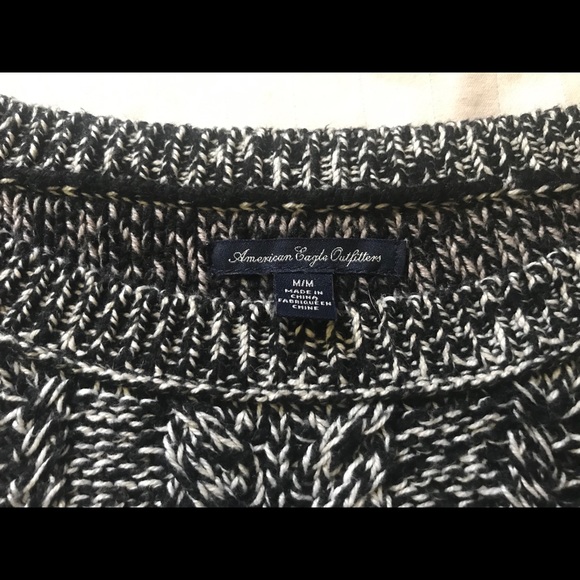 American Eagle Sweater - Picture 4 of 4